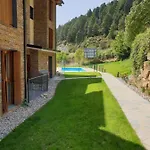 Pirineos 3 Lägenhet