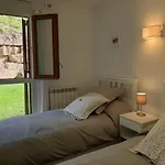 Pirineos 3 *