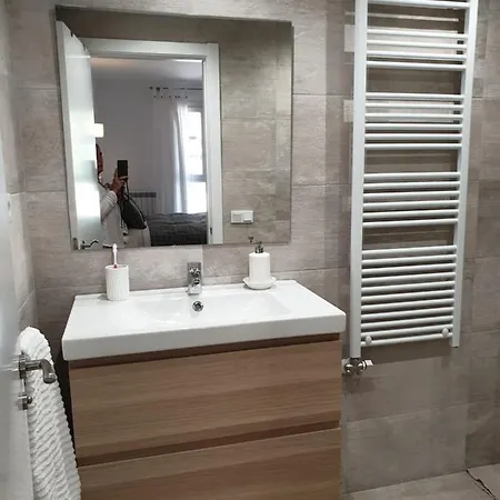 Pirineos 3 דירה פנטיקוסה